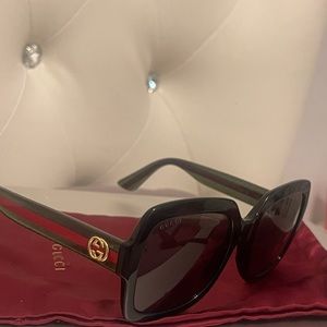 Gucci glitter sunglasses